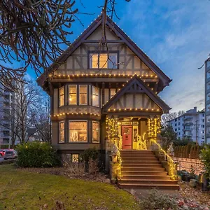 Hunter House Bed & Breakfast