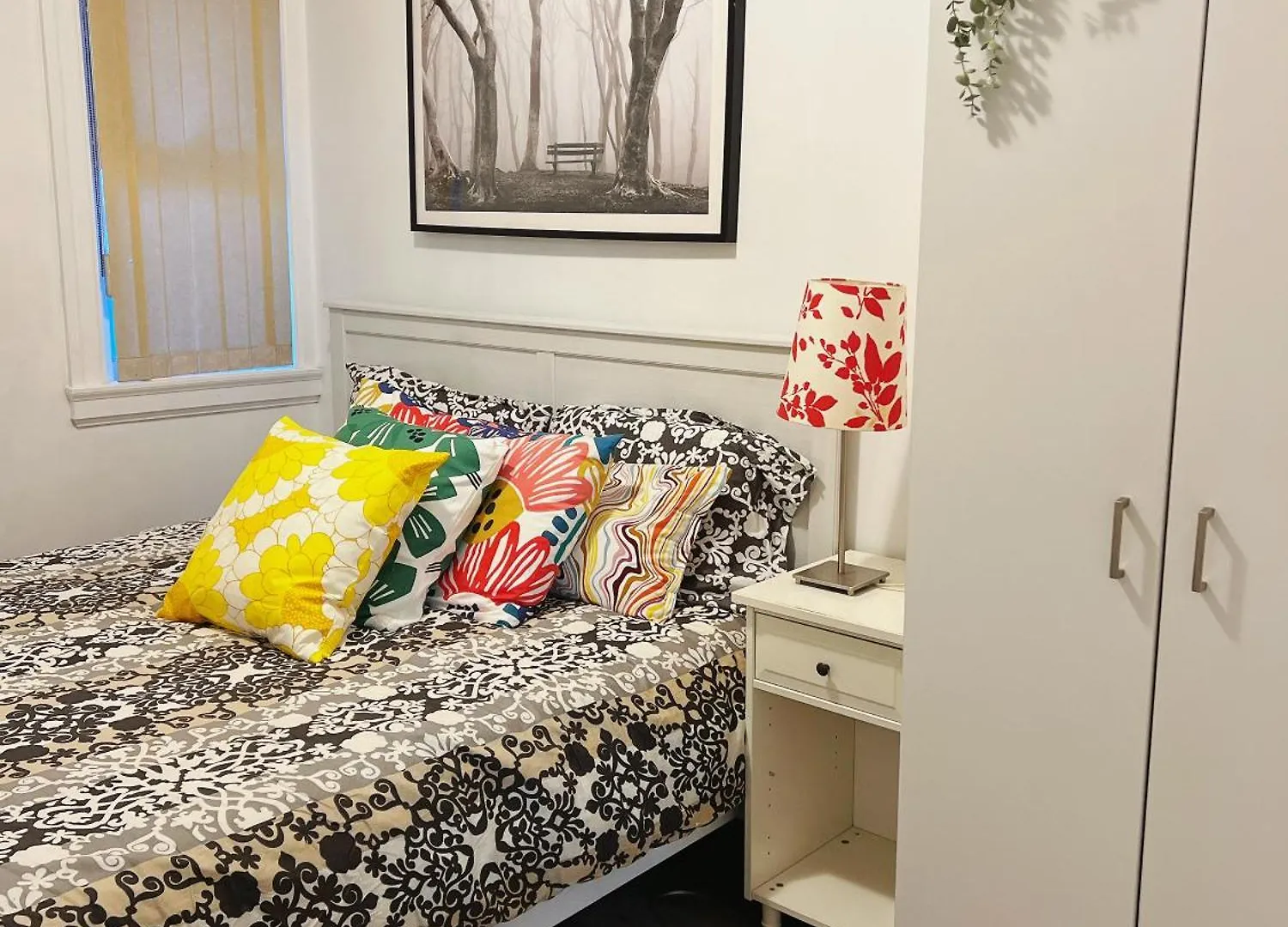 Two Bedrooms- A Warm House Vancouver Homestay